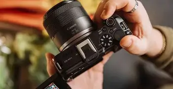The Ultimate Showdown: Canon Eos R50 V vs Fujifilm X Half for 2026